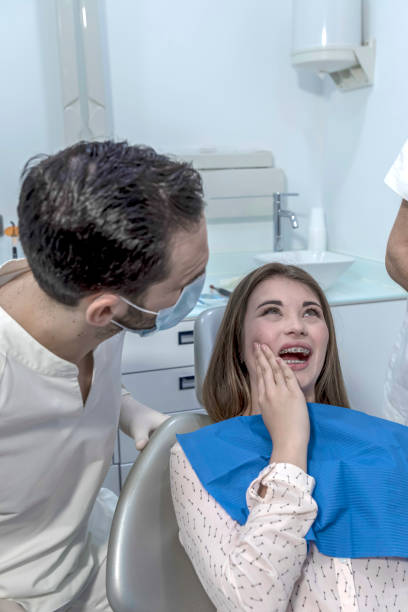 Best Emergency Dentist for Knocked-Out Tooth in Akron, IN